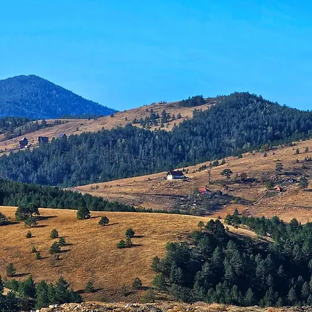 Skyline Lux 2 아파트