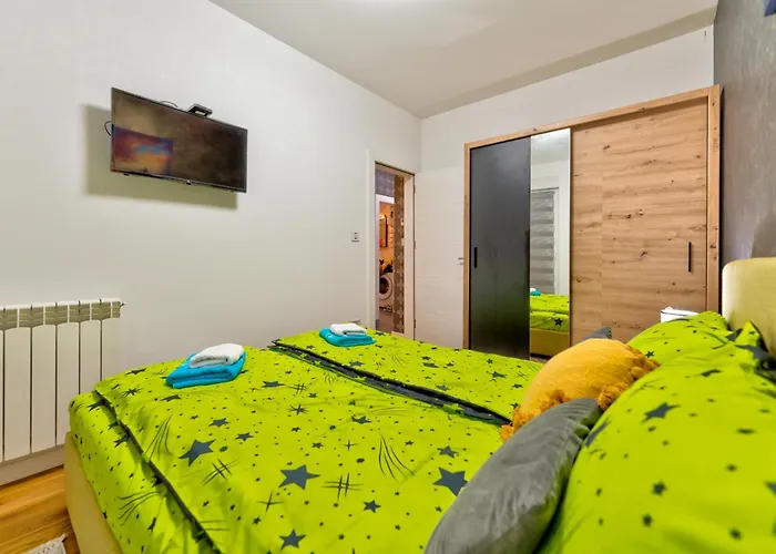 Skyline Lux 2 * 즐라티보